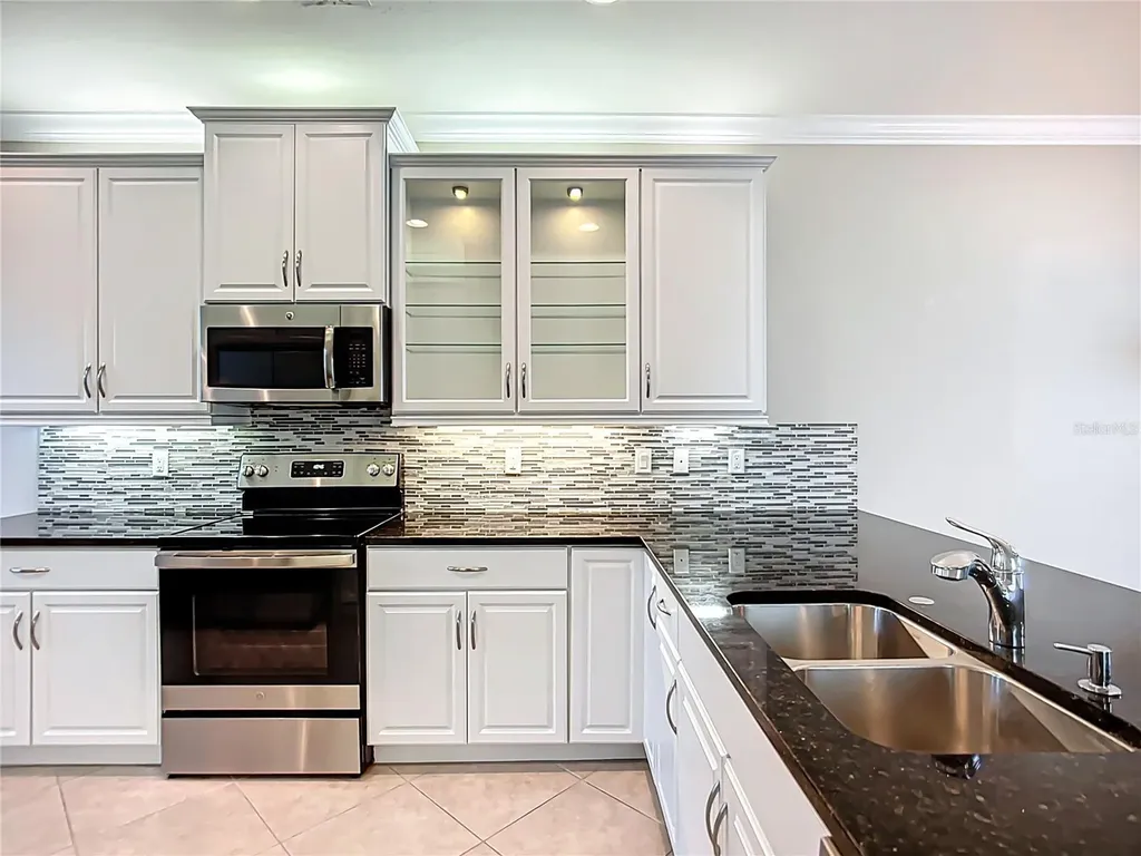 15646 Aurora Lake Circle Wimauma FL 33598