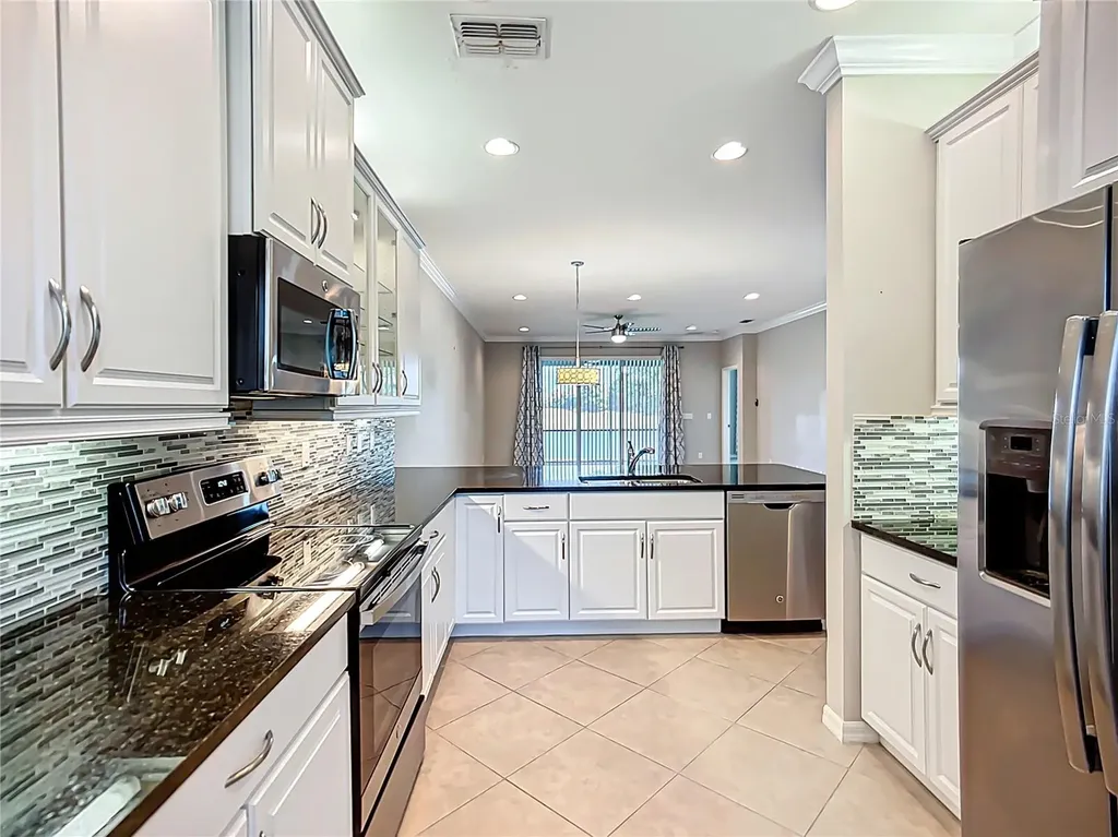 15646 Aurora Lake Circle Wimauma FL 33598