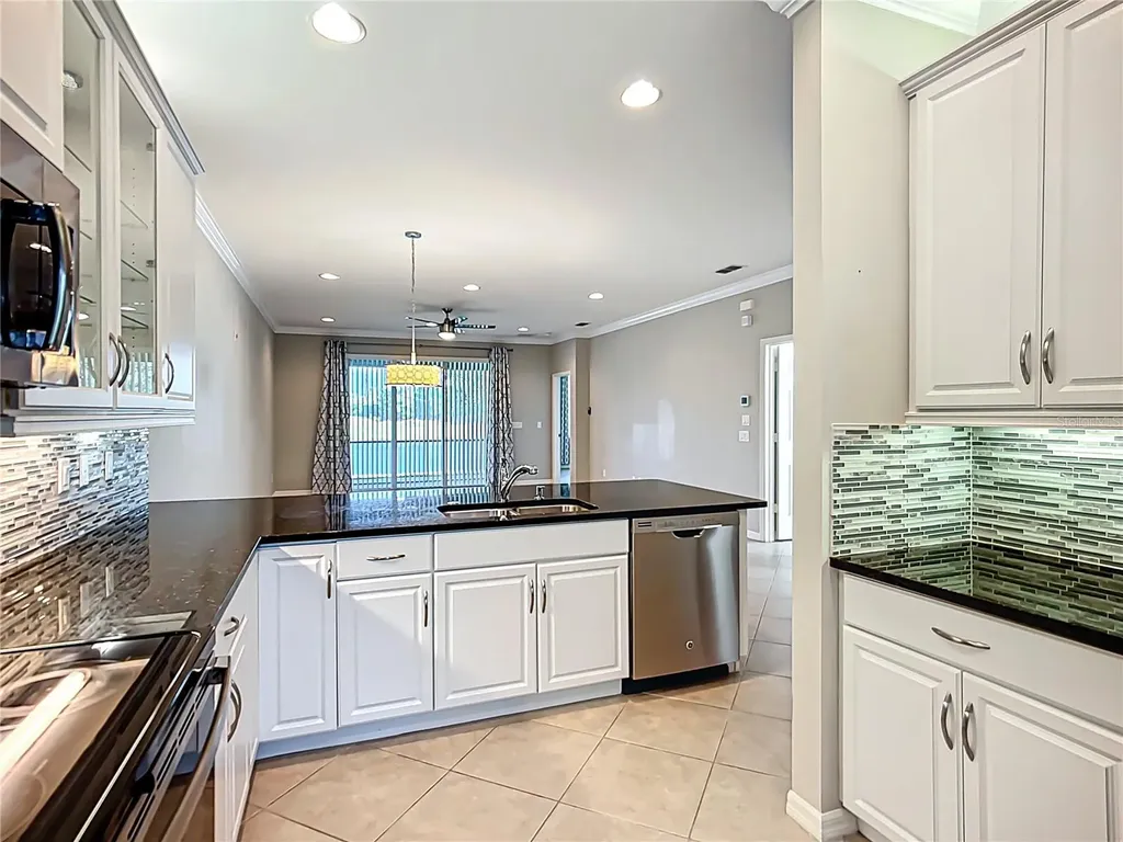 15646 Aurora Lake Circle Wimauma FL 33598