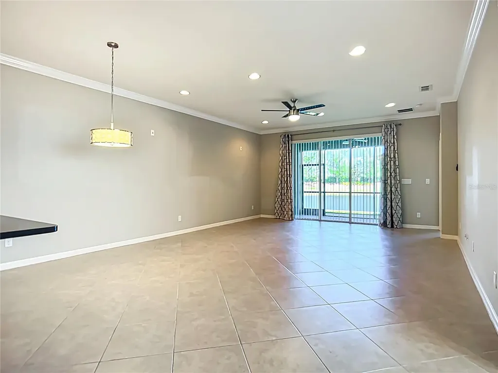 15646 Aurora Lake Circle Wimauma FL 33598
