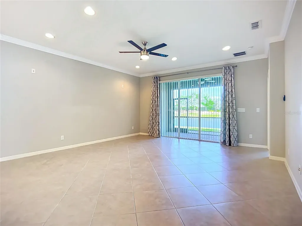 15646 Aurora Lake Circle Wimauma FL 33598