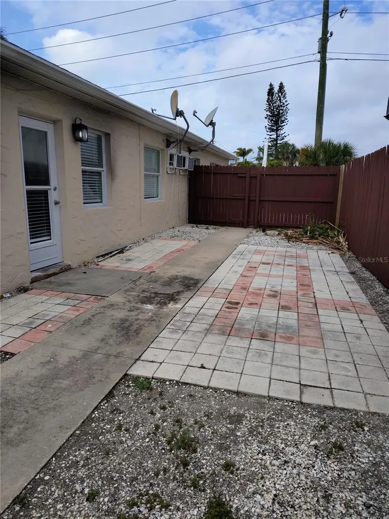 115 145th Avenue E Madeira Beach FL 33708