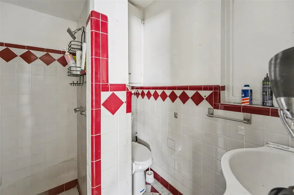 1634 S Jefferson Avenue Clearwater FL 33756