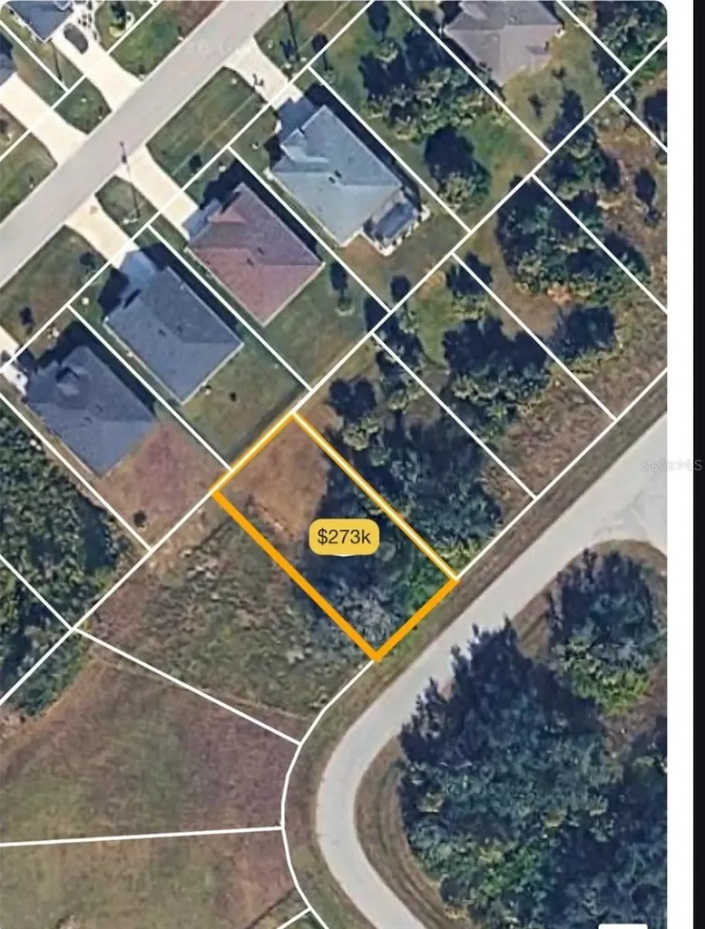 134 April Road Rotonda West FL 33947
