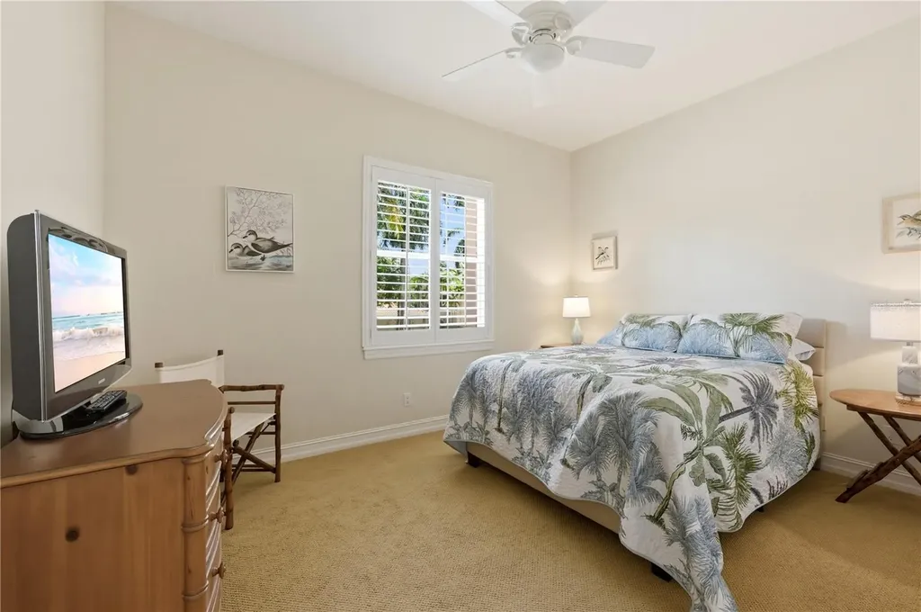 2859 Tiburon Boulevard E Naples FL 34109