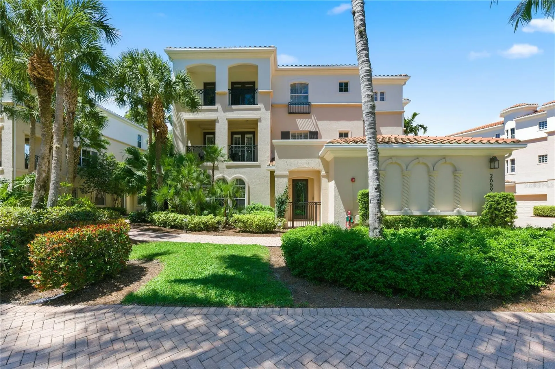 2859 Tiburon Boulevard E Naples FL 34109
