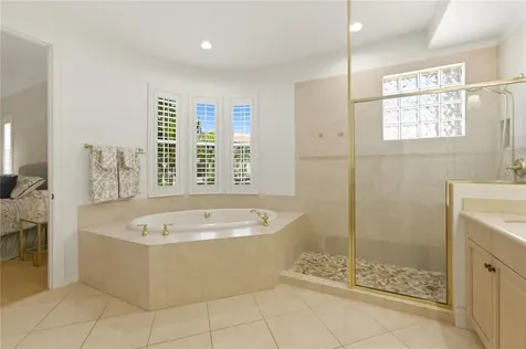 2859 Tiburon Boulevard E Naples FL 34109