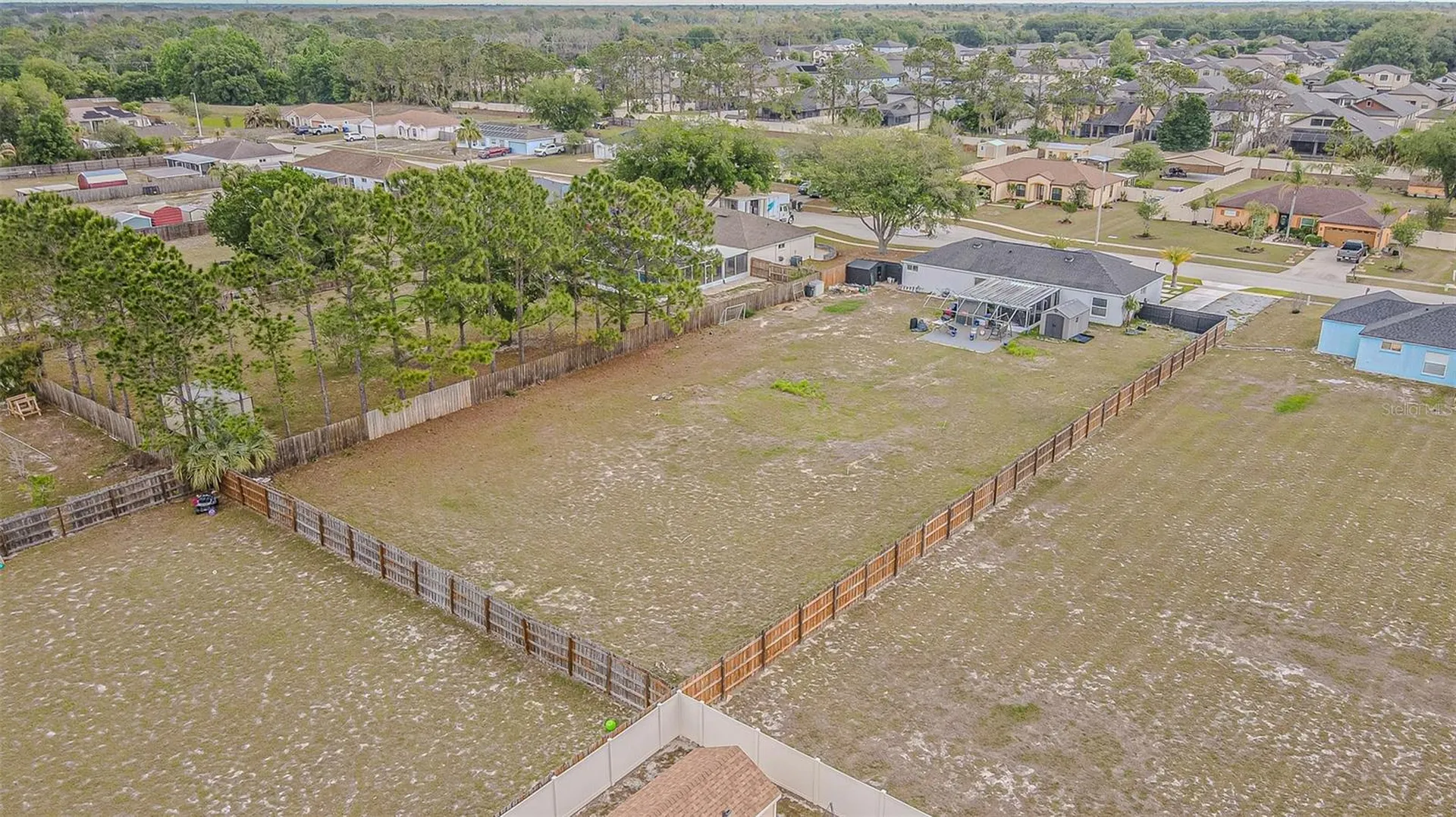 12121 Colonial Estates Lane Riverview FL 33579