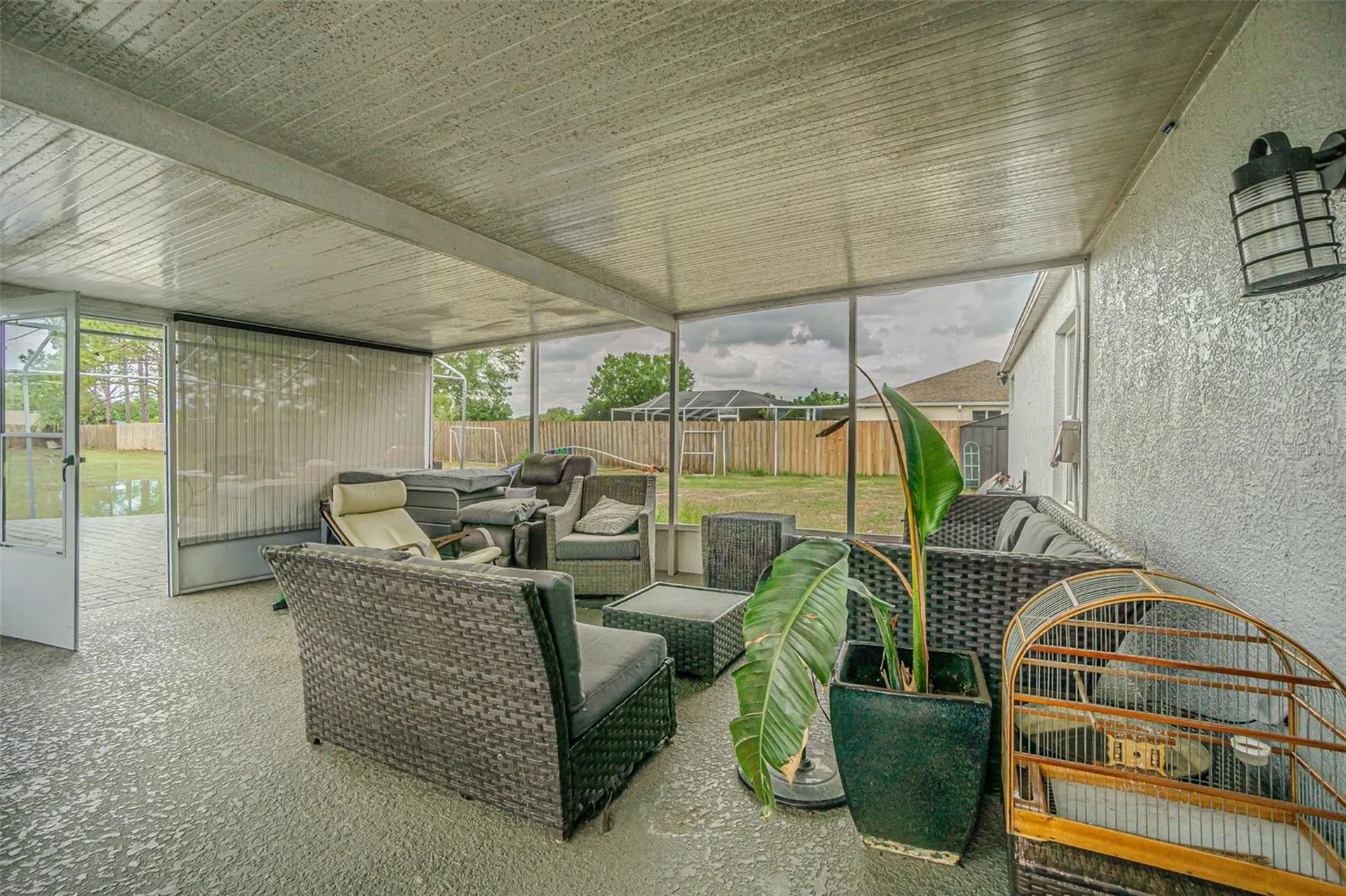 12121 Colonial Estates Lane Riverview FL 33579
