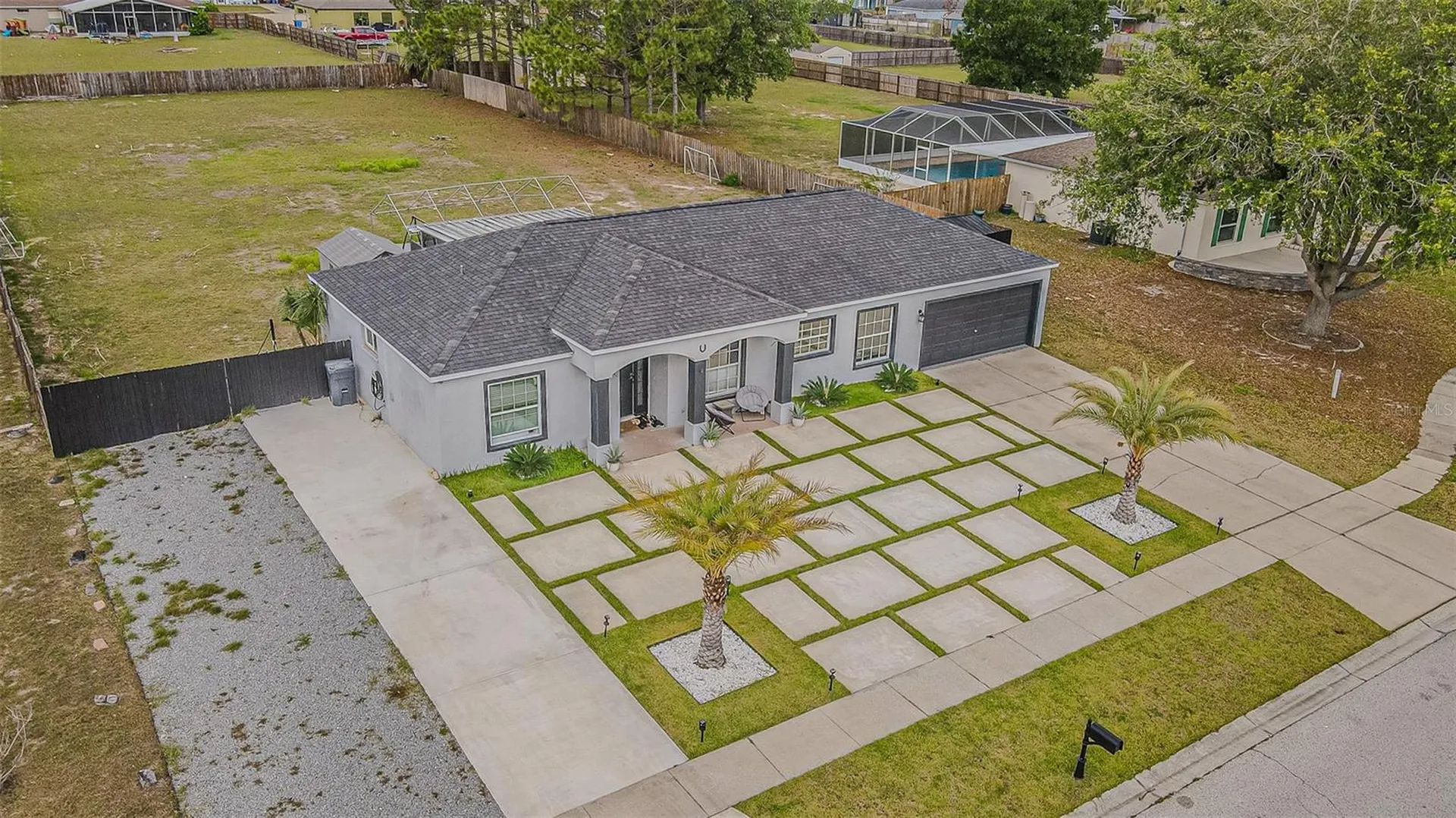 12121 Colonial Estates Lane Riverview FL 33579