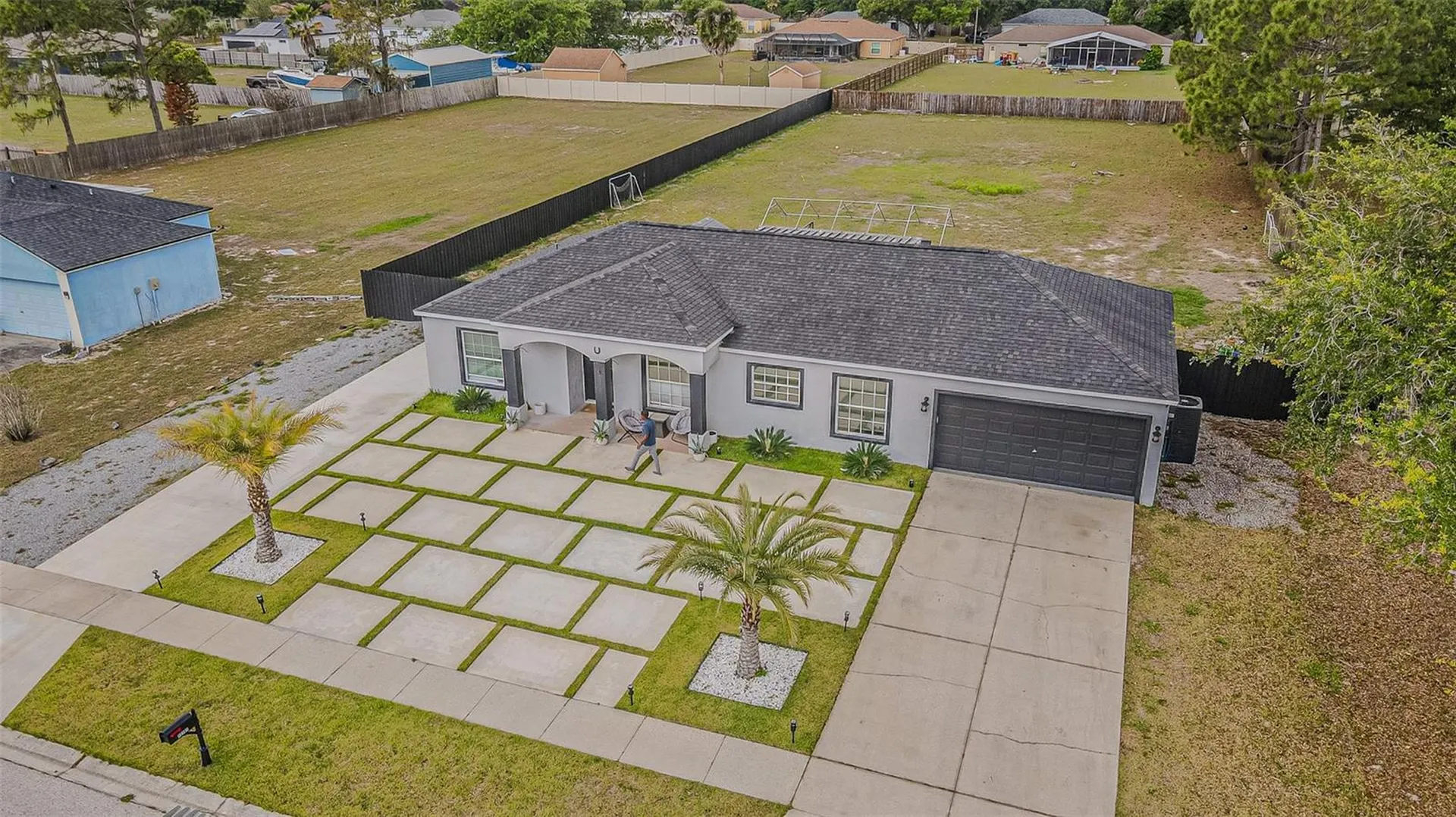12121 Colonial Estates Lane Riverview FL 33579