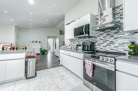 12121 Colonial Estates Lane Riverview FL 33579