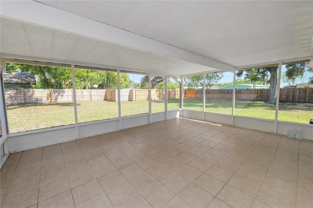 5503 Lorraine Street Lakeland FL 33810