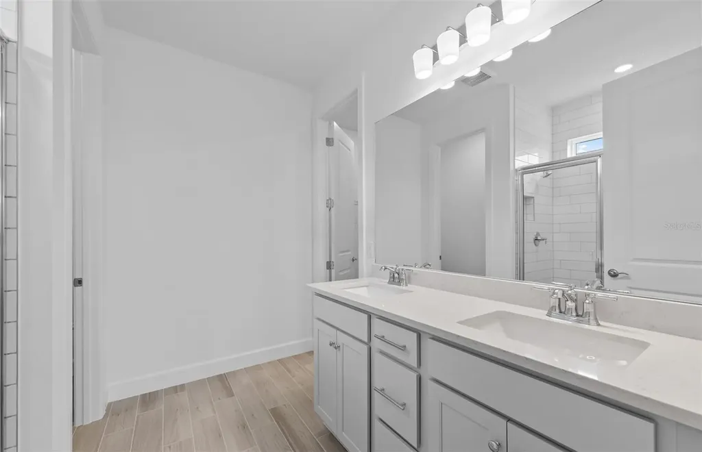 16317 Lily Elaine Way Bradenton FL 34212