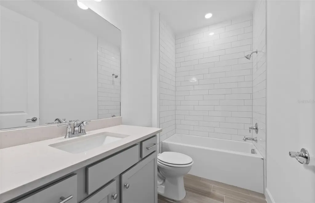 16317 Lily Elaine Way Bradenton FL 34212