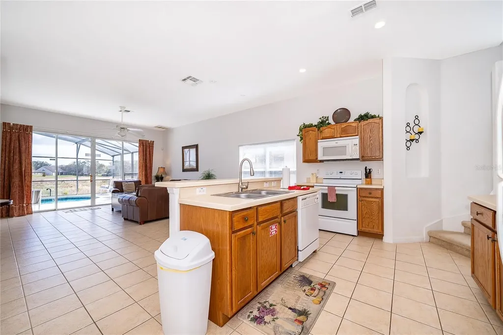 1020 Andalusia Loop Davenport FL 33837