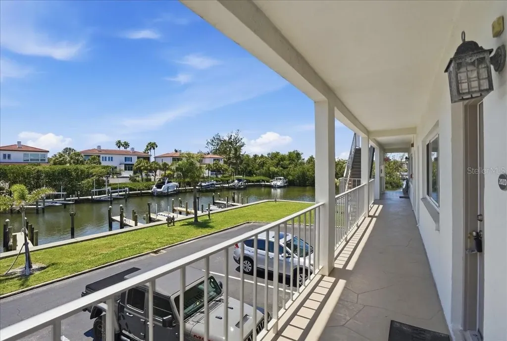 3330 Gulf Of Mexico Drive Longboat Key FL 34228