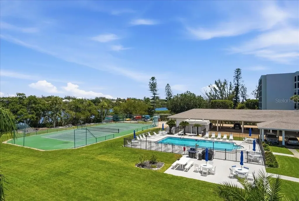 3330 Gulf Of Mexico Drive Longboat Key FL 34228