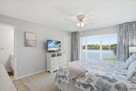 3330 Gulf Of Mexico Drive Longboat Key FL 34228