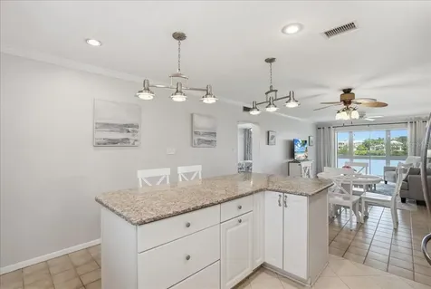 3330 Gulf Of Mexico Drive Longboat Key FL 34228
