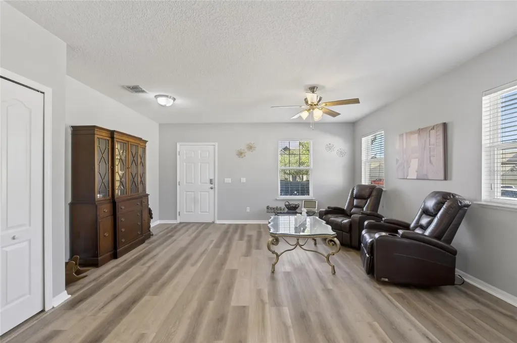 15542 Gemini Drive Mascotte FL 34753