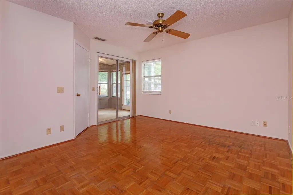 626 Red Oak Circle Altamonte Springs FL 32701
