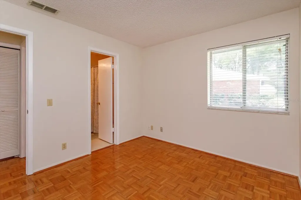 626 Red Oak Circle Altamonte Springs FL 32701