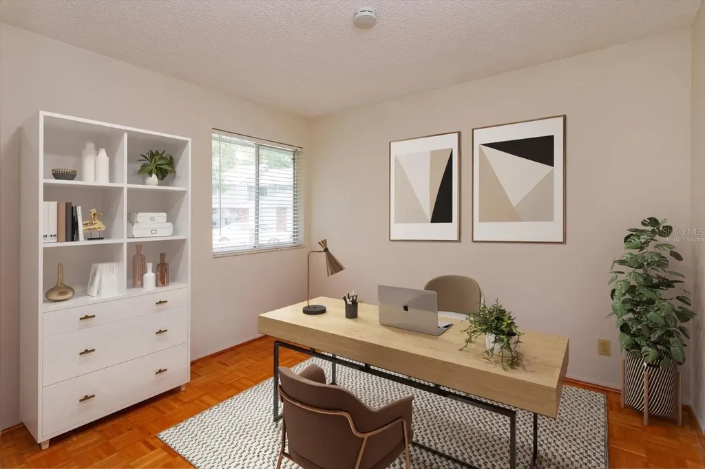626 Red Oak Circle Altamonte Springs FL 32701