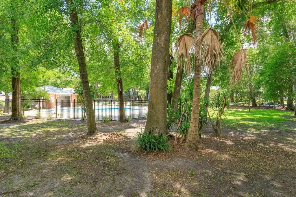 626 Red Oak Circle Altamonte Springs FL 32701