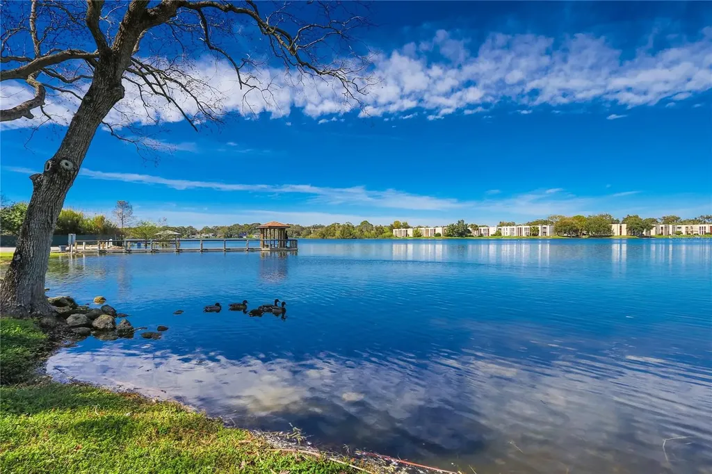 626 Red Oak Circle Altamonte Springs FL 32701