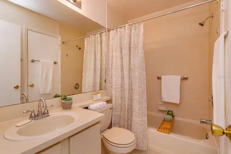 626 Red Oak Circle Altamonte Springs FL 32701