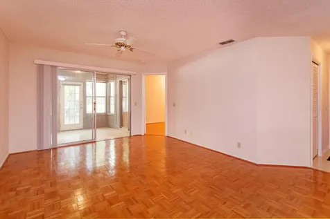 626 Red Oak Circle Altamonte Springs FL 32701