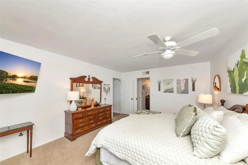 910 Golden Beach Boulevard Venice FL 34285