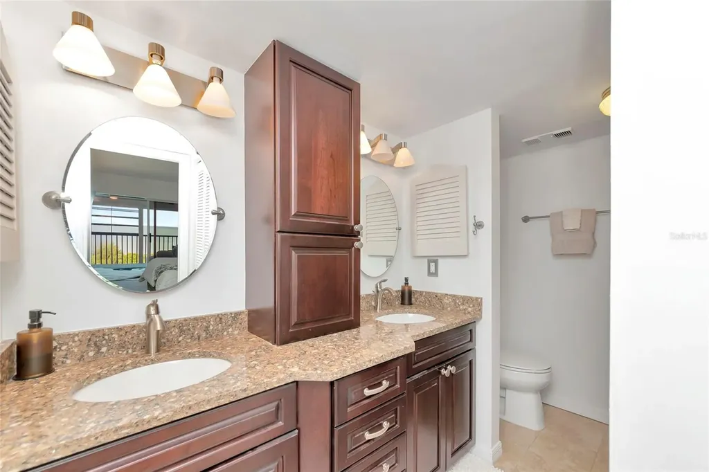 910 Golden Beach Boulevard Venice FL 34285