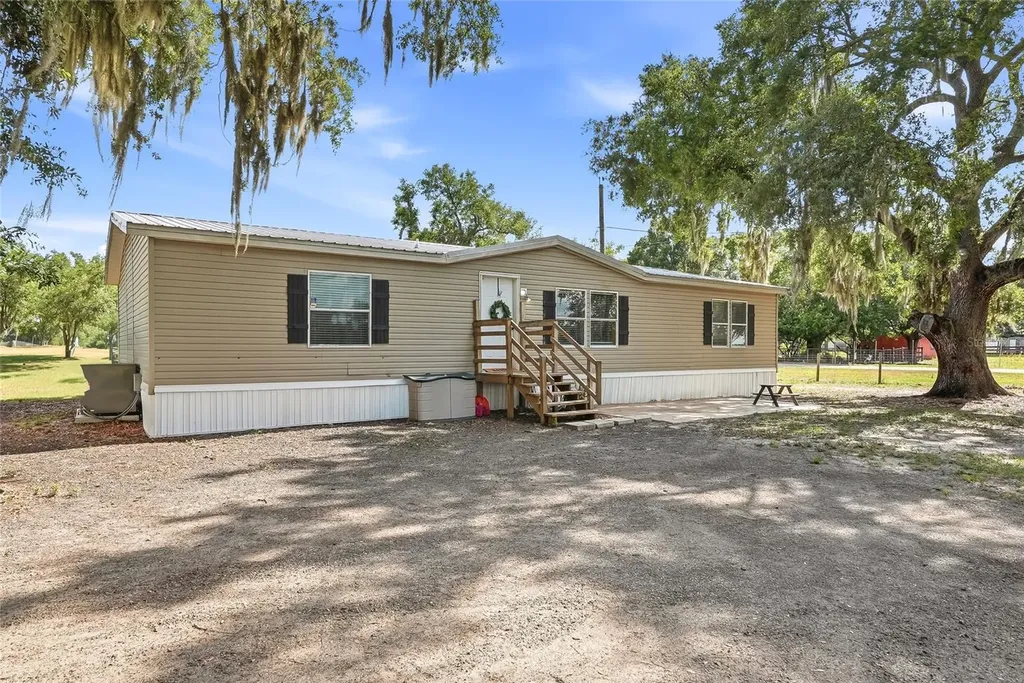 3416 Porter Road Lithia FL 33547