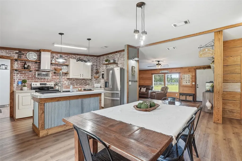 3416 Porter Road Lithia FL 33547