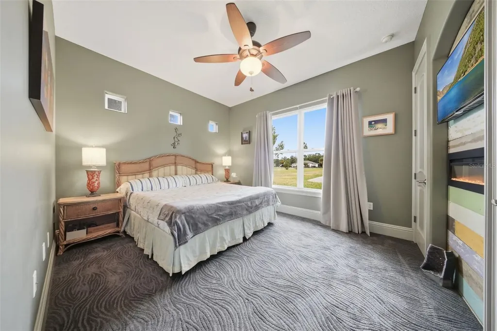 16401 E Shirley Shores Road Tavares FL 32778