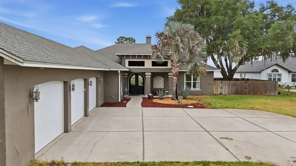 16401 E Shirley Shores Road Tavares FL 32778