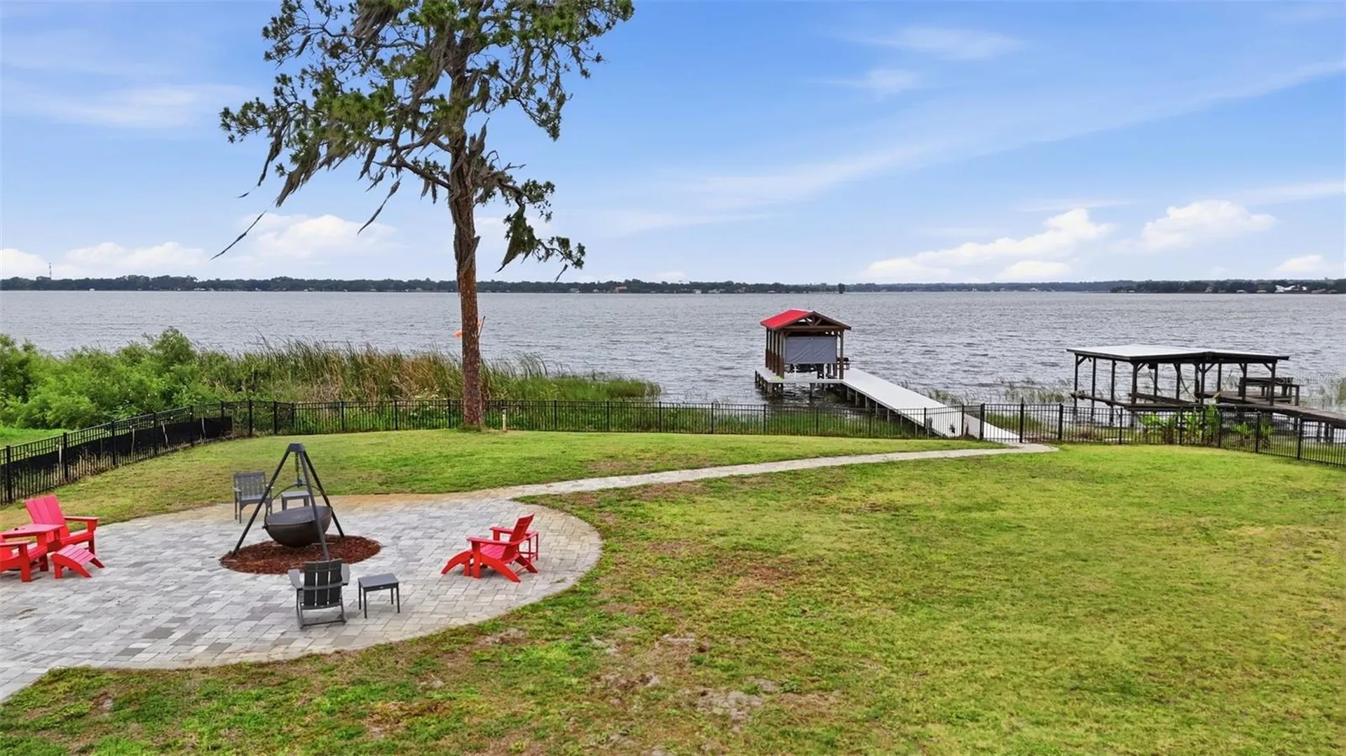 16401 E Shirley Shores Road Tavares FL 32778