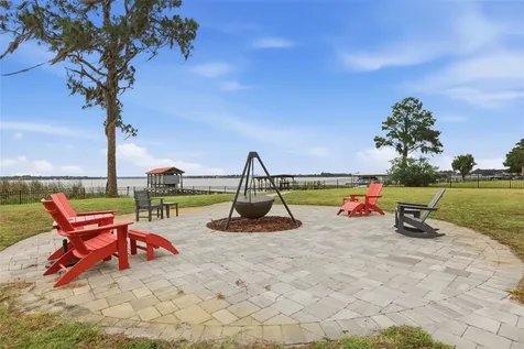 16401 E Shirley Shores Road Tavares FL 32778