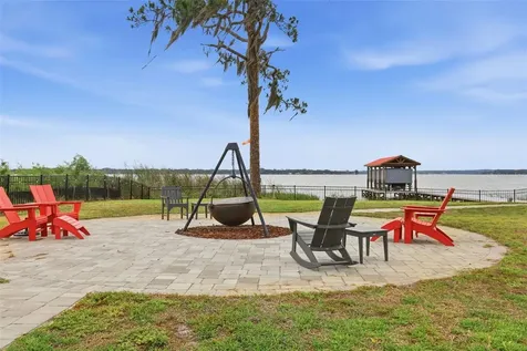 16401 E Shirley Shores Road Tavares FL 32778