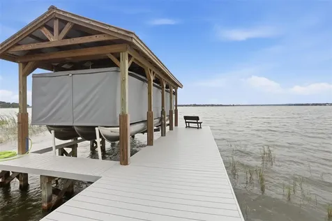 16401 E Shirley Shores Road Tavares FL 32778