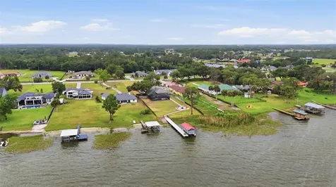 16401 E Shirley Shores Road Tavares FL 32778