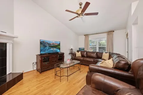 998 El Lago Terrace Winter Springs FL 32708
