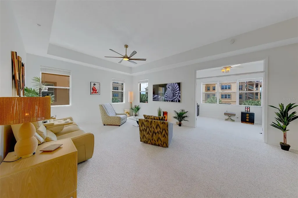 642 Wells Ct Court Clearwater FL 33756