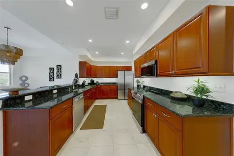 642 Wells Ct Court Clearwater FL 33756