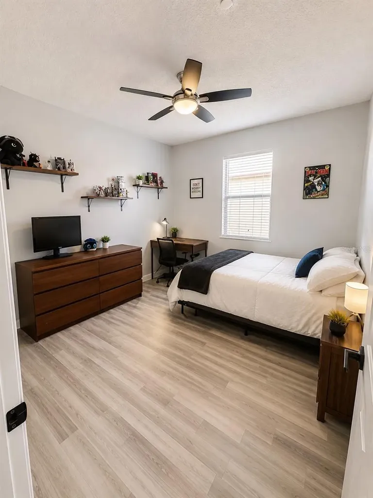 9842 Lake District Lane Orlando FL 32832