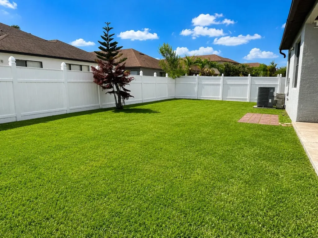 9842 Lake District Lane Orlando FL 32832