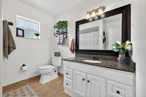 712 S Oakwood Avenue Brandon FL 33511