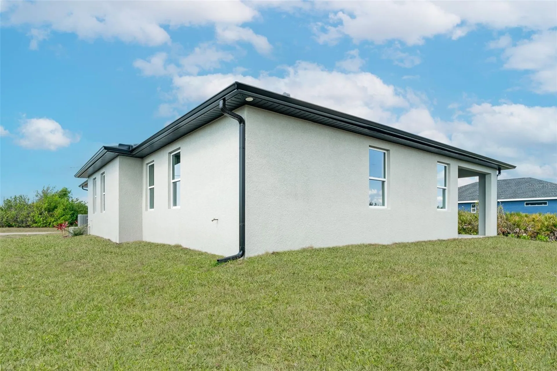 384 Baytree Drive Rotonda West FL 33947